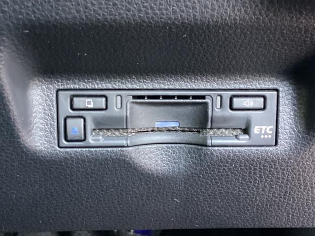 シエンタ ハイブリッドＺ　トヨタセーフティセンス　純正８型ナビ　Ｂｌｕｅｔｏｏｔｈ　ＵＳＢ　バックモニター　両側電動スライドドア　プッシュスタート　スマートキー　シートヒーター　ステアリングヒーター　ＬＥＤヘッドライト　ＥＴＣ（30枚目）