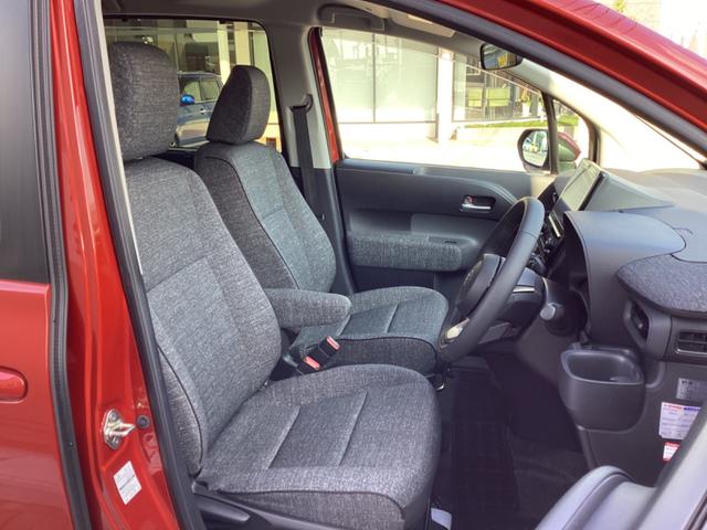 シエンタ ハイブリッドＺ　トヨタセーフティセンス　純正８型ナビ　Ｂｌｕｅｔｏｏｔｈ　ＵＳＢ　バックモニター　両側電動スライドドア　プッシュスタート　スマートキー　シートヒーター　ステアリングヒーター　ＬＥＤヘッドライト　ＥＴＣ（38枚目）