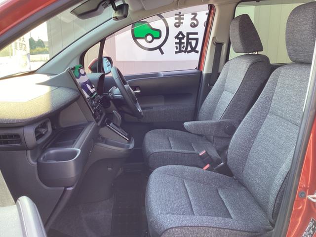 シエンタ ハイブリッドＺ　トヨタセーフティセンス　純正８型ナビ　Ｂｌｕｅｔｏｏｔｈ　ＵＳＢ　バックモニター　両側電動スライドドア　プッシュスタート　スマートキー　シートヒーター　ステアリングヒーター　ＬＥＤヘッドライト　ＥＴＣ（39枚目）