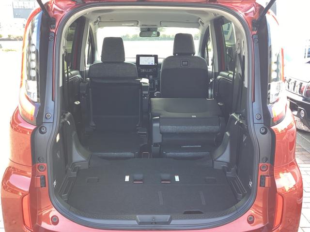 シエンタ ハイブリッドＺ　トヨタセーフティセンス　純正８型ナビ　Ｂｌｕｅｔｏｏｔｈ　ＵＳＢ　バックモニター　両側電動スライドドア　プッシュスタート　スマートキー　シートヒーター　ステアリングヒーター　ＬＥＤヘッドライト　ＥＴＣ（48枚目）