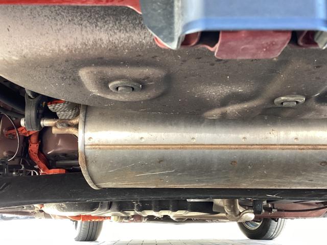 シエンタ ハイブリッドＺ　トヨタセーフティセンス　純正８型ナビ　Ｂｌｕｅｔｏｏｔｈ　ＵＳＢ　バックモニター　両側電動スライドドア　プッシュスタート　スマートキー　シートヒーター　ステアリングヒーター　ＬＥＤヘッドライト　ＥＴＣ（64枚目）