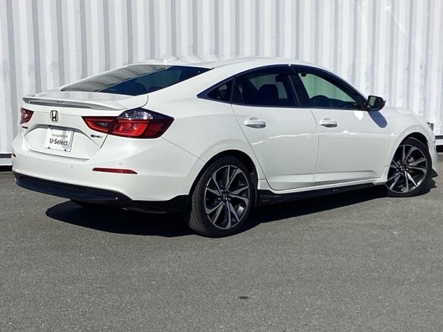 この度は、当店のお車を閲覧いただきまして誠にありがとうございます。中古車１台限りのお車ですので、少しでも気になられましたら、お問い合わせ下さい♪