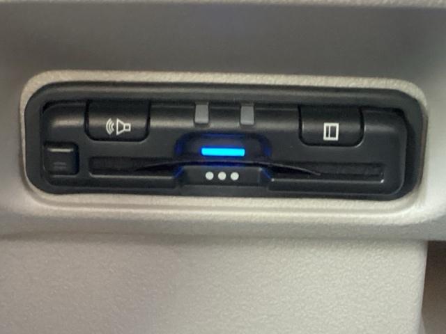 Ｎ－ＢＯＸ ベースグレード　当社レンタアップ　ホンダ純正８インチナビ　ドライブレコーダー　運転席助手席シートヒーター　左側電動スライドドア　フルセグＴＶ　Ｂｌｕｅｔｏｏｔｈ　バックカメラ　禁煙車　ホンダセンシング（17枚目）