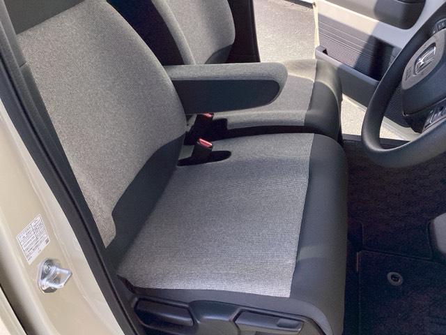 N-BOX ファッションスタイル 当社レンタアップ ホンダ純正9インチナビ ドラレコ 左側電動スライドドア フルセグTV Bluetooth バックカメラ LEDヘッドライト ホンダセンシング 禁煙車 ETC スマートキー(16枚目)