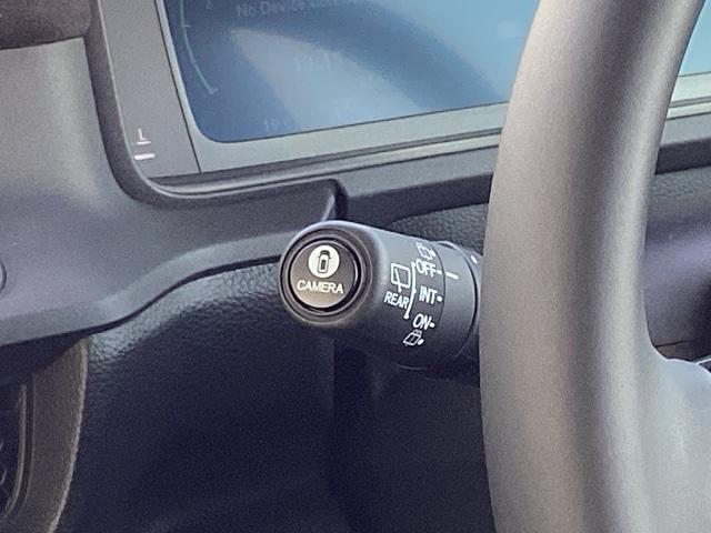 ステップワゴン eHEVスパーダプレミアムラインブラックエディション ホンダ純正11インチインターナビ Bluetooth 地デジ マルチビューカメラ シートヒーター スマートキー ホンダセンシング ホンダコネクト 両側電動スライドドア フリップダウンモニター(23枚目)