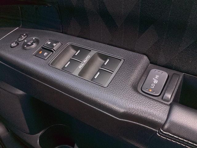 オデッセイハイブリッド ハイブリッドアブソルート・ＥＸホンダセンシング（25枚目）