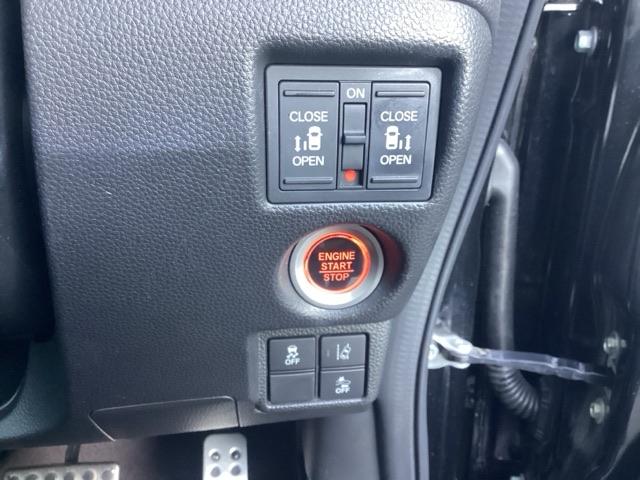 N-BOXカスタム G・Lホンダセンシング(4枚目)