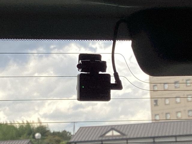 ステップワゴン ｅ：ＨＥＶスパーダ（4枚目）