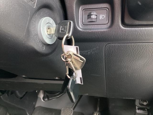 この度は、当店のお車をご覧いただきまして誠にありがとうございます。お気軽にお問い合わせください。