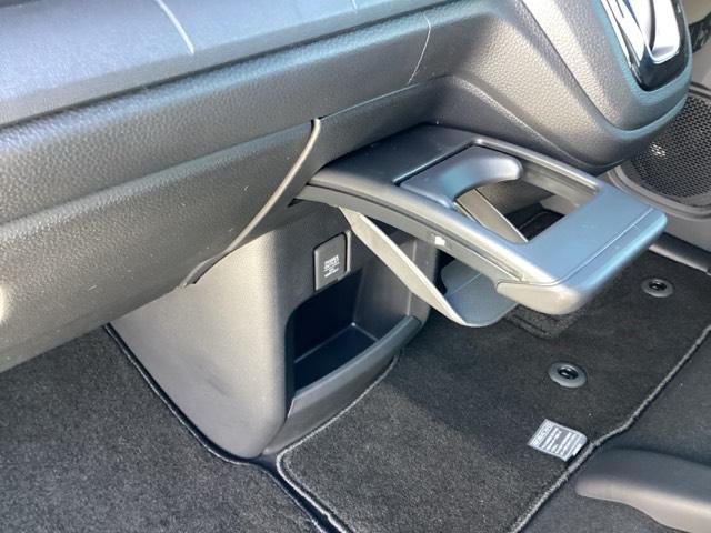 Ｎ－ＷＧＮカスタム Ｌブラックスタイル　当社　試乗車（8枚目）