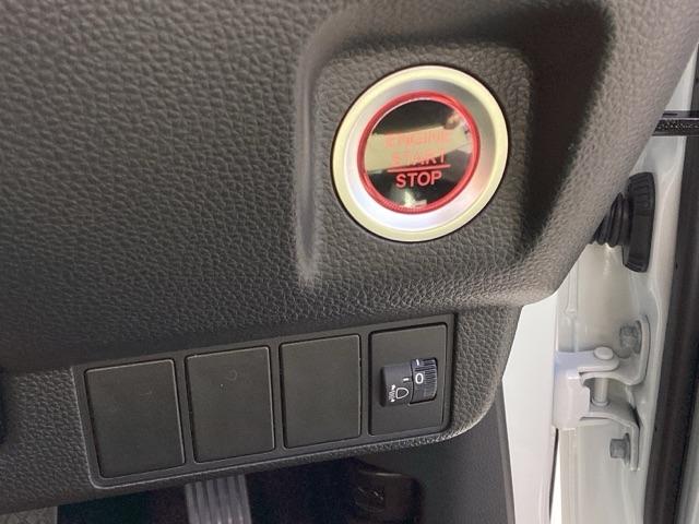 Ｎ－ＷＧＮカスタム Ｌブラックスタイル　当社　試乗車（10枚目）