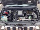 エンジンルームもきれいに清掃しております。