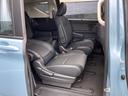 フリードの２列目はゆったり快適（＊＾＿＾＊）キャプテンシートなので３列目への行き来も楽々ですよ（＾＾）／