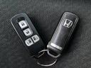 便利なスマートキー2個付きです。