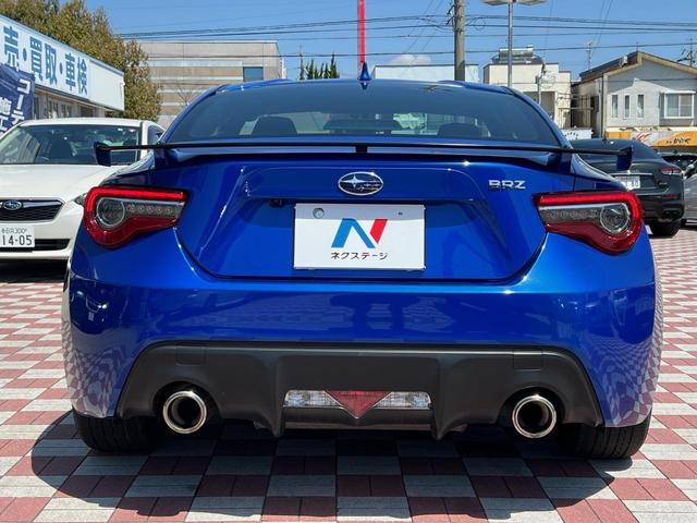 ＢＲＺ ＧＴ　禁煙車　後期型　リアスポ　ＬＥＤライナー　純正ナビ　バックカメラ　ＥＴＣ　シートヒーター　スマートキー　パドルシフト　オートライト　純正１８インチアルミ　ｂｒｅｍｂｏ製ブレーキ　ＬＥＤヘッド（16枚目）