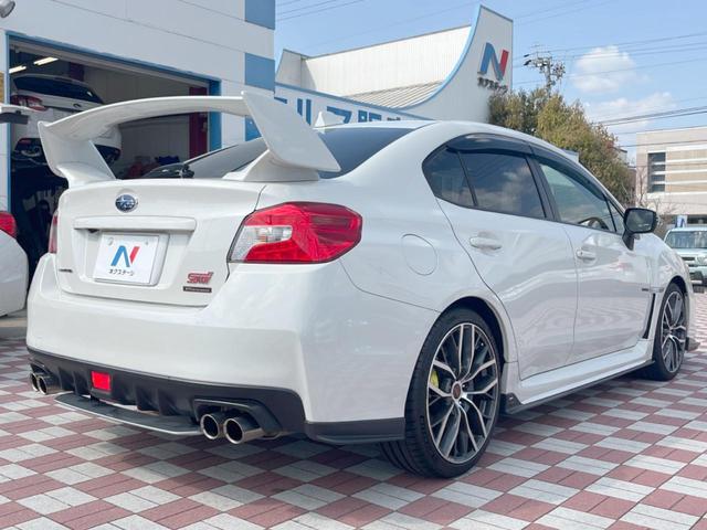 ＷＲＸ　ＳＴＩ ＳＴＩ　タイプＳ　禁煙車　後期Ｆ型　ＲＥＣＡＲＯシート　ＳＴＩパフォーマンス　アドバンスドＰＫＧ　大型リアスポ　ＳＴＩタワーバー　純正８インチナビ　フロント／サイド／バックカメラ　ＥＴＣ　純正１９インチアルミ（18枚目）