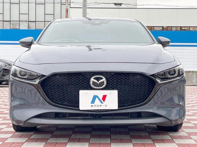 ＭＡＺＤＡ３ファストバック ２０Ｓバーガンディ　セレクション　禁煙車　純正リアスポイラー　赤革シート　８．８インチマツダコネクトナビ　バックカメラ　ＥＴＣ　ステアリングヒーター　シートヒーター　ＬＥＤヘッドライト　純正１８インチアルミホイール　パドルシフト（14枚目）