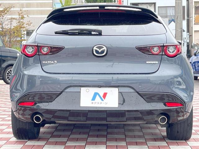 ＭＡＺＤＡ３ファストバック ２０Ｓバーガンディ　セレクション　禁煙車　純正リアスポイラー　赤革シート　８．８インチマツダコネクトナビ　バックカメラ　ＥＴＣ　ステアリングヒーター　シートヒーター　ＬＥＤヘッドライト　純正１８インチアルミホイール　パドルシフト（15枚目）