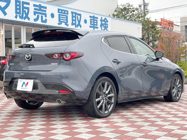 ＭＡＺＤＡ３ファストバック ２０Ｓバーガンディ　セレクション　禁煙車　純正リアスポイラー　赤革シート　８．８インチマツダコネクトナビ　バックカメラ　ＥＴＣ　ステアリングヒーター　シートヒーター　ＬＥＤヘッドライト　純正１８インチアルミホイール　パドルシフト（17枚目）