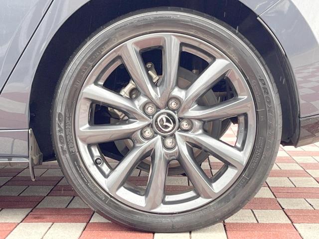 ＭＡＺＤＡ３ファストバック ２０Ｓバーガンディ　セレクション　禁煙車　純正リアスポイラー　赤革シート　８．８インチマツダコネクトナビ　バックカメラ　ＥＴＣ　ステアリングヒーター　シートヒーター　ＬＥＤヘッドライト　純正１８インチアルミホイール　パドルシフト（31枚目）