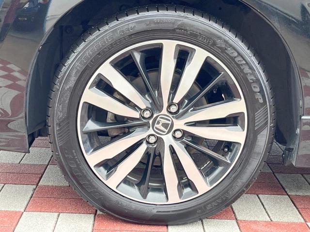 フィット RS ホンダセンシング 禁煙車 6速MT パイオニア製SDナビ バックカメラ スマートキー ETC ハーフレザー 純正16インチアルミ LEDヘッドライト 純正革巻きステアリング ホンダセンシング クルコン オートエアコン(30枚目)