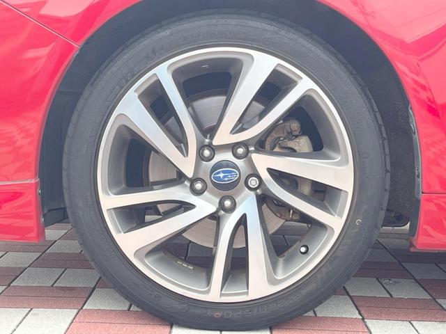 レヴォーグ １．６ＧＴ－Ｓアイサイト　純正パナソニックビルトインナビ　バックカメラ　ＥＴＣ　アイサイトＶｅｒ．３　ＢＩＬＳＴＥＩＮダンパー　スマートキー　　純正革巻きステアリング　ＬＥＤヘッドライト　純正１８インチアルミホイール（32枚目）