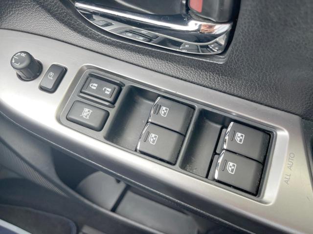 レヴォーグ １．６ＧＴ－Ｓアイサイト　純正パナソニックビルトインナビ　バックカメラ　ＥＴＣ　アイサイトＶｅｒ．３　ＢＩＬＳＴＥＩＮダンパー　スマートキー　　純正革巻きステアリング　ＬＥＤヘッドライト　純正１８インチアルミホイール（53枚目）