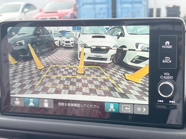 シビック タイプＲ　禁煙車　ホンダコネクト９インチディスプレイ　ＣａｒＰｌａｙ　ホンダセンシング　ｂｒｅｍｂｏキャリパー　ＥＴＣ２．０　バックカメラ　アルカンターラステアリング　ＬＥＤヘッドライト　純正１９インチアルミ（4枚目）