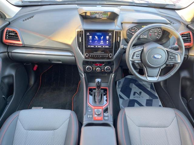 フォレスター X-ブレイク 禁煙車 純正ダイアトーンナビ アイサイトセイフティ+ スマートリアビューミラー パワーバックドア フロント・サイド・バックカメラ ETC 撥水シート 純正17インチアルミ LEDライナー ルーフレール(2枚目)