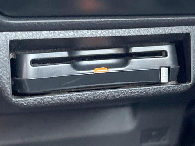 フォレスター X-ブレイク 禁煙車 純正ダイアトーンナビ アイサイトセイフティ+ スマートリアビューミラー パワーバックドア フロント・サイド・バックカメラ ETC 撥水シート 純正17インチアルミ LEDライナー ルーフレール(7枚目)