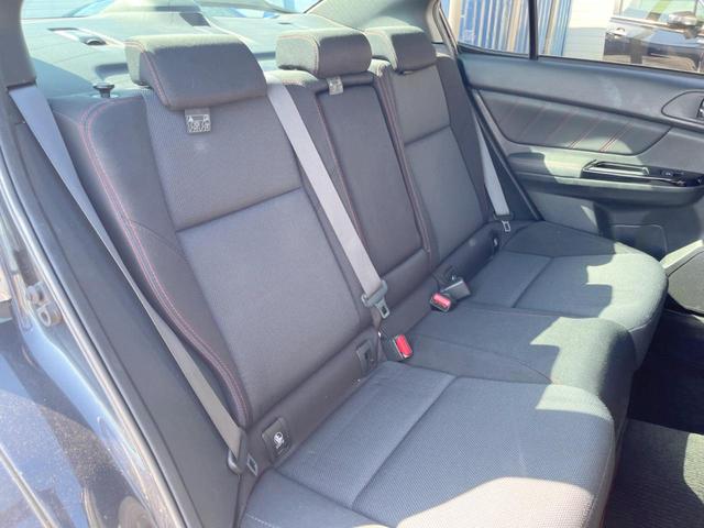 WRX S4 2.0GTアイサイト 禁煙車 純正パナソニック製ナビ アイサイトセイフティプラス フロント・サイド・バックカメラ シートヒーター ETC トランクスポイラー 純正18インチアルミ パワーシート LEDヘッド オートエアコン(9枚目)