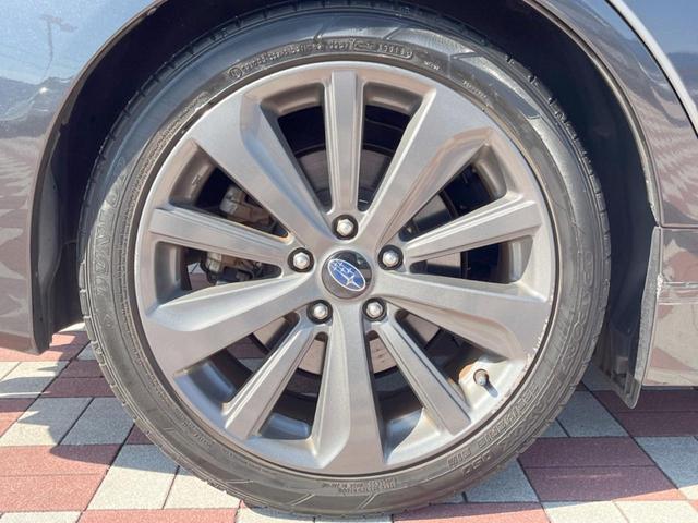 WRX S4 2.0GTアイサイト 禁煙車 純正パナソニック製ナビ アイサイトセイフティプラス フロント・サイド・バックカメラ シートヒーター ETC トランクスポイラー 純正18インチアルミ パワーシート LEDヘッド オートエアコン(32枚目)