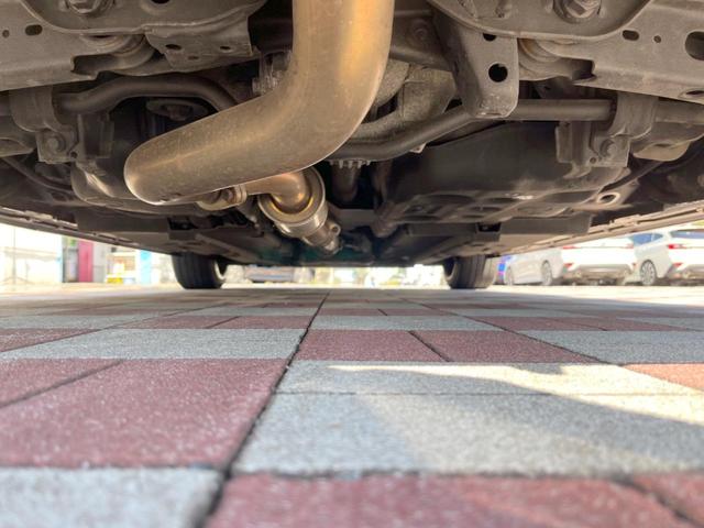 GRヤリス RZ ハイパフォーマンス 禁煙車 GRマフラー TOMSリヤスポイラー GRエアロ JBLサウンド GRキャリパー 8インチディスプレイオーディオ バックカメラ ETC 純正18インチアルミホイール LEDヘッドライト(19枚目)