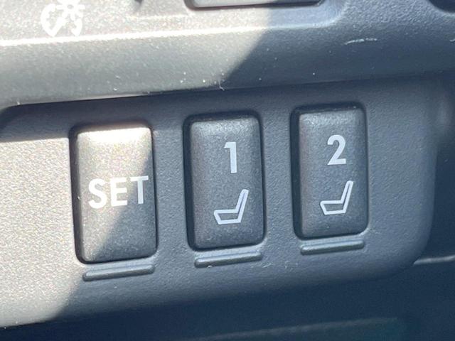 ＷＲＸ　ＳＴＩ ＳＴＩ　タイプＳ　禁煙車　ＳＴＩスタイルパッケージ　アドバンスドセーフティパッケージ　純正パナソニック８インチナビ　メモリー機能付き革シート　ＥＴＣ　バック＆サイド＆フロントカメラ　純正１９インチアルミホイール（7枚目）