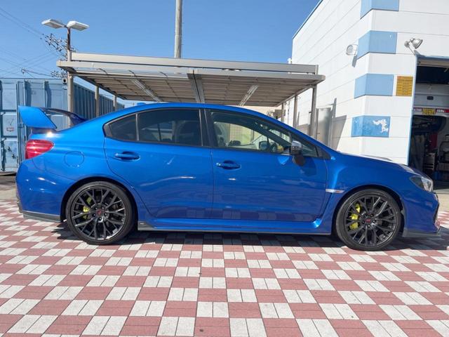 ＷＲＸ　ＳＴＩ ＳＴＩ　タイプＳ　禁煙車　ＳＴＩスタイルパッケージ　アドバンスドセーフティパッケージ　純正パナソニック８インチナビ　メモリー機能付き革シート　ＥＴＣ　バック＆サイド＆フロントカメラ　純正１９インチアルミホイール（26枚目）