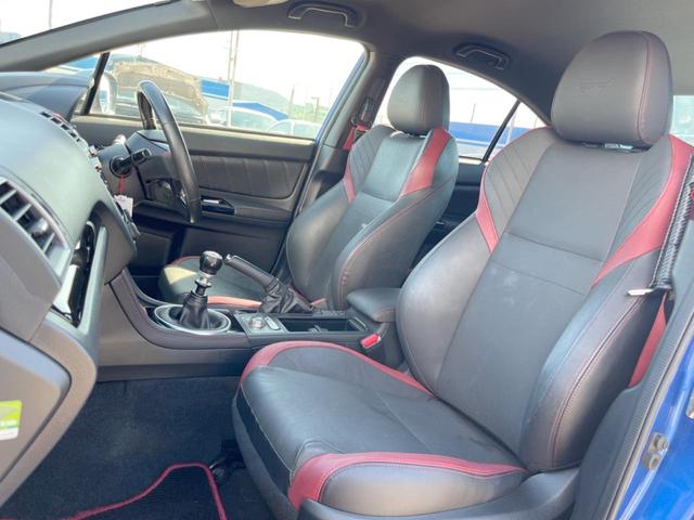 ＷＲＸ　ＳＴＩ ＳＴＩ　タイプＳ　禁煙車　ＳＴＩスタイルパッケージ　アドバンスドセーフティパッケージ　純正パナソニック８インチナビ　メモリー機能付き革シート　ＥＴＣ　バック＆サイド＆フロントカメラ　純正１９インチアルミホイール（48枚目）