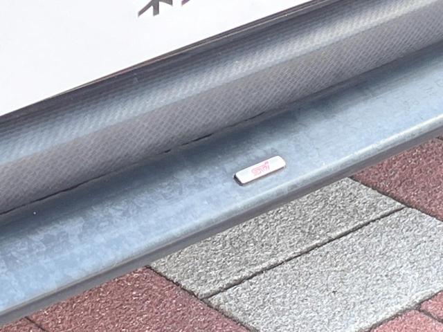 ＷＲＸ　ＳＴＩ ＳＴＩ　タイプＳ　禁煙車　ＳＴＩスタイルパッケージ　アドバンスドセイフティパッケージ　純正ナビ　バックカメラ　Ｂｒｅｍｂｏキャリパー　ＥＴＣ　純正１９インチアルミ　シートヒーター　ＢＩＬＳＴＥＩＮ製ダンパー（3枚目）