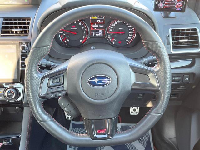 ＷＲＸ　ＳＴＩ ＳＴＩ　タイプＳ　禁煙車　ＳＴＩスタイルパッケージ　アドバンスドセイフティパッケージ　純正ナビ　バックカメラ　Ｂｒｅｍｂｏキャリパー　ＥＴＣ　純正１９インチアルミ　シートヒーター　ＢＩＬＳＴＥＩＮ製ダンパー（11枚目）