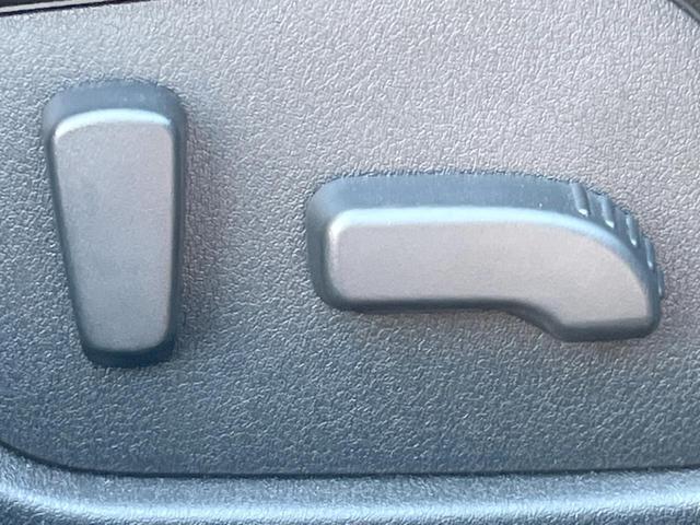 ＷＲＸ　ＳＴＩ ＳＴＩ　タイプＳ　禁煙車　ＳＴＩスタイルパッケージ　アドバンスドセイフティパッケージ　純正ナビ　バックカメラ　Ｂｒｅｍｂｏキャリパー　ＥＴＣ　純正１９インチアルミ　シートヒーター　ＢＩＬＳＴＥＩＮ製ダンパー（51枚目）