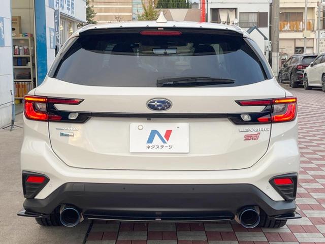 安心の最長１０年・走行無制限保証（有償）をご用意。保証内容も充実はもちろん、無料点検＆オイル交換や、年中無休の全国・２４時間ロードサービスも付帯されておりますのでご安心下さい。