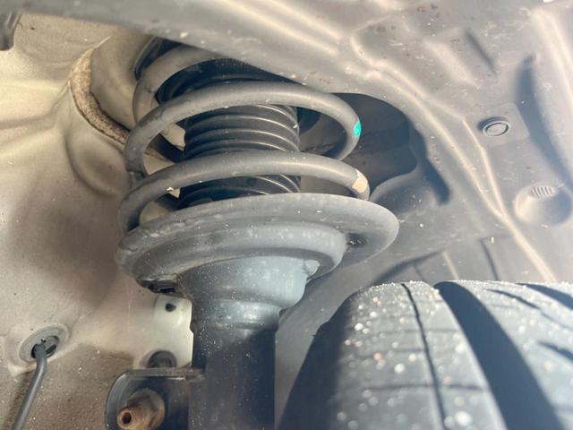 インプレッサスポーツ ２．０ｉ－Ｌアイサイト　禁煙車　純正ダイアトーンサウンドナビ　バックカメラ　アイサイトセイフティプラス　クリアビューパック　ＥＴＣ　純正１７インチアルミ　ＬＥＤヘッドライト　アイサイトコアテクノロジー　ＬＥＤフォグランプ（20枚目）