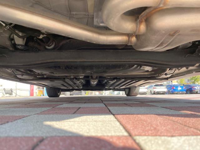 スイフトスポーツ ベースグレード 禁煙車 全方位モニター 純正8インチSDナビ ETC2.0 運転席シートヒーター スマートキー デジタルルームミラー クルーズコントロール LEDヘッドライト 純正17インチアルミホイール(19枚目)