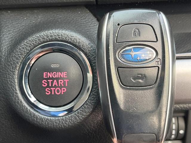 レガシィＢ４ リミテッド　禁煙車　アドバンスドセイフティパッケージ　黒革シート　ＬＥＤヘッド　全席シートヒーター　純正パナソニックＳＤナビ　純正１８インチアルミ　スマートキー　ＥＴＣ　アルミペダル　パドルシフト（8枚目）