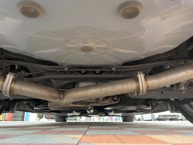 WRX STI STI タイプS 禁煙車 STIエアロ フジツボマフラー ブリッツ製タワーバー タイミングベルト交換済み 純正パイオニア製SDナビ バックカメラ ハーフレザー LEDヘッド LEDライナー 純正19インチアルミ ETC(19枚目)