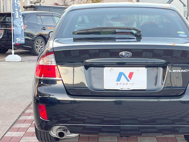 レガシィＢ４ ２．０ｉ　スマートセレクション　禁煙車　ターボ　ビルシュタインダンパー　パワーシート　リアビスカスＬＳＤ　デュアルオートエアコン　ＨＩＤヘッド　ＥＴＣ　純正１７インチアルミ　革巻ステアリングホイール　パドルシフト　スマートキー（23枚目）