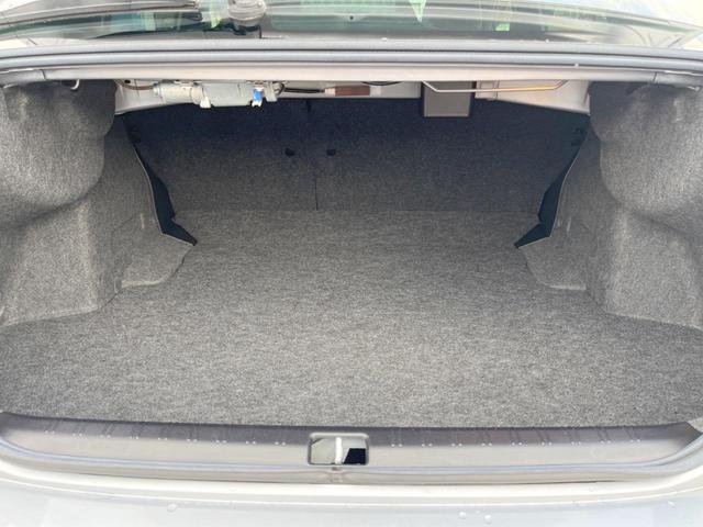 ＷＲＸ Ｓ４ ２．０ＧＴ－Ｓアイサイト　禁煙車　アイサイトセイフティ＋　フロント・サイド・バックカメラ　純正パイオニア製ナビ　シートヒーター　ＥＴＣ　スエードハーフレザー　ＬＥＤヘッド　ＬＥＤライナー　純正１８インチアルミ　トランクリップ（10枚目）