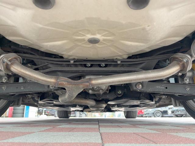 ＷＲＸ Ｓ４ ２．０ＧＴ－Ｓアイサイト　禁煙車　アイサイトセイフティ＋　フロント・サイド・バックカメラ　純正パイオニア製ナビ　シートヒーター　ＥＴＣ　スエードハーフレザー　ＬＥＤヘッド　ＬＥＤライナー　純正１８インチアルミ　トランクリップ（19枚目）