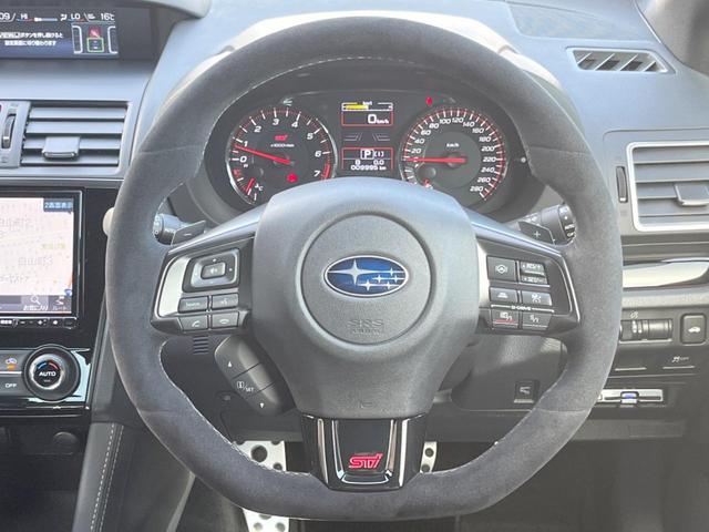WRX S4 STIスポーツシャープ 禁煙車 STIフルエアロ STIマフラー STIタワーバー RECAROシート STIガードバー セイフティ+ 純正アルパインナビ フロント・サイド・バックカメラ グレード専用18インチアルミ ETC(11枚目)