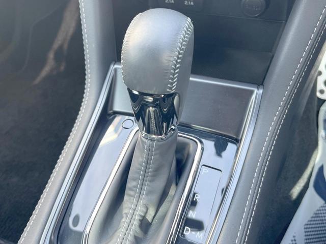 WRX S4 STIスポーツシャープ 禁煙車 STIフルエアロ STIマフラー STIタワーバー RECAROシート STIガードバー セイフティ+ 純正アルパインナビ フロント・サイド・バックカメラ グレード専用18インチアルミ ETC(42枚目)