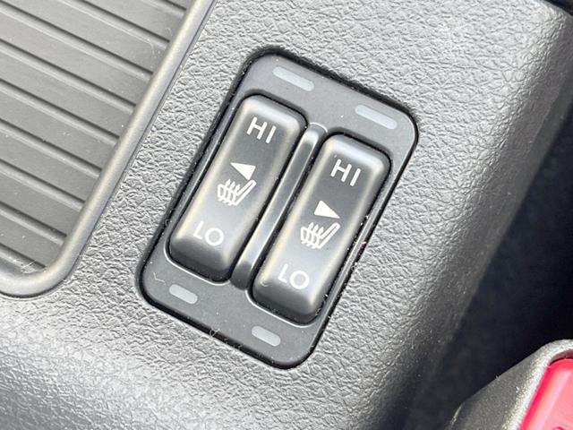 ＷＲＸ ＳＴＩ ＳＴＩ　タイプＳ　禁煙車　ＳＴＩタワーバー　純正ＫＥＮＷＯＯＤ製ナビ　バックカメラ　シートヒーター　ＥＴＣ　パワーシート　純正１９インチアルミ　ＬＥＤヘッド　ＬＥＤライナー　大型リアスポ　ＢＩＬＳＴＥＩＮダンパー（6枚目）